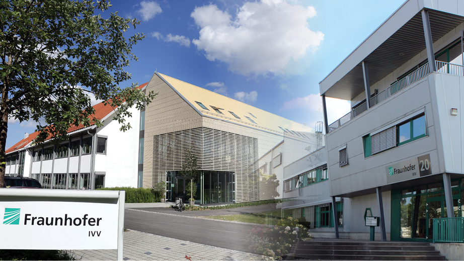 Institute buildings in Freising and Dresden merge with each other